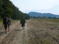 K dominantm pat zdaleka viditeln vrch klenbovitho tvaru - Krav hora (953 m)...